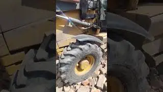 Наконец-то появились крепкие шины с металическим брекером внутри каркаса!