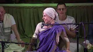 Бхаджаны на ночном бдении ПАНДАВА НИРДЖАЛА ЭКАДАШИ (Анандита Мадхави д.д.) - 31.05.2023