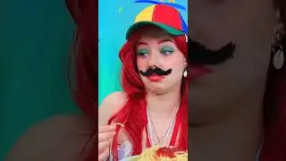 Смешная ситуация с Русалочкой и расческой! #shorts
