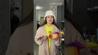 Tik-Tok: Здравствуйте, с вас 505 рублей (2021)