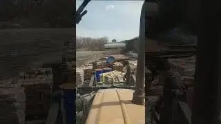 Творческая работа на Экскаваторе погрузчике