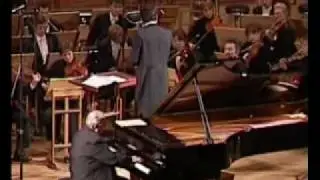 Naum Starkman plays 