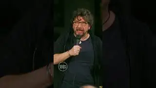 Hennes Bender / Arielle ist jetzt schwarz / Kleine Affäre #shorts