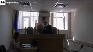 Побачив “Відкритий Суд” – одягай мантію та нагрудний знак. Відкритий Суд