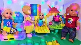 POPIT A ROOM FOR GAMES AND RECREATION POPIT for the family Life Hacks for barbie dolls
