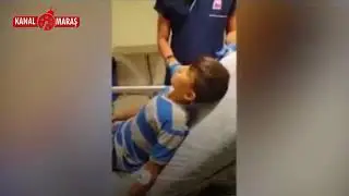 Düdük yutan çocuk sosyal medyayı salladı