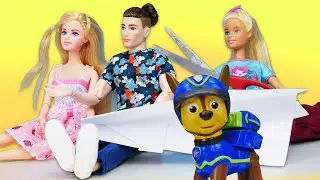 Видео для детей про игры в куклы. Кукла Барби ревнует! Чужая Кукла понравилась Кену, и супергероям!