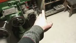 Рабочий день в мастерской по маслопрессам.