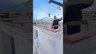 Лови мгновения радости в этот час! В доме LAIF  #стройка