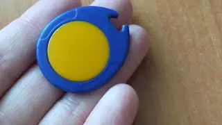 У круглого домофонного ключа 