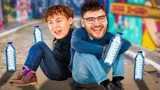 ❌ 2 YOUTUBER werden ARM ⛈und SAMMELN     🫙   FLASCHEN… ⬅️