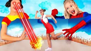 Няня-КУКЛА VS Няня-ПАУК. Моя няня — СУПЕРГЕРОЙ | Смешные челленджи от Ла-Ла Лайф Эмодзи