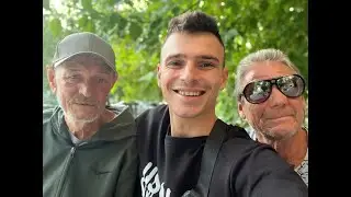 у нас в гостях 2 тёски  дядя СЕРГЕЙ и СЕРГЕЙ НИКОЛАЕВИЧ