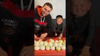 Почему Хасбик такой малинкий
