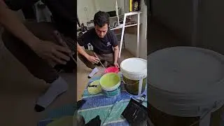 Malaysia最近一直下雨condo窗口边漏水！！