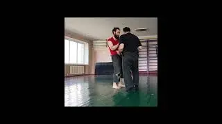 Одно из упражнений Будзинкан, на выведение противника из равновесия