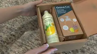 Unboxing: Grove Co Lemon/Eucalyptus Foaming Hand Soap Concentrate + Glass Dispenser Kit