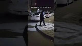 Как размер проекционной рекламы влияет на её эффективность?