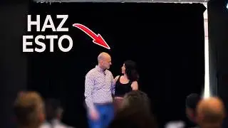 Cómo Saber si LE GUSTAS A una mujer: Gestos Inconscientes de DESEO