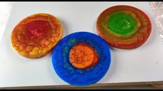 (58) Ronde onderzetters met metallic parelmoer pigment.