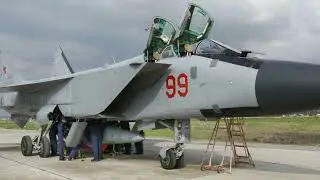 Russian fighter MiG-31K Carrying missiles begins to perform combat duties | Kinzhal Hypersonic