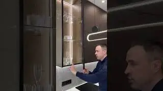 Свет и витрина на кухне - мощный инструмент дизайна