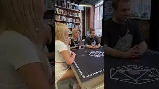 Какие планы на выходные? В клуб или к друзьям? 🚘