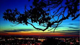 David Guetta Ft. Taio Cruz & Ludacris - Little Bad Girl (House Electro Remix 2011)