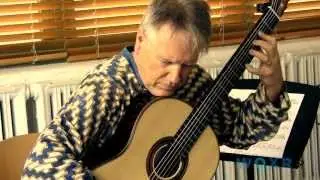 Benjamin Verdery Plays J.S. Bach's Prelude to the Fourth Cello Suite: Café Concert