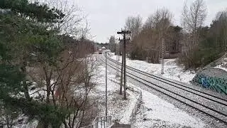 Сдвоенный дизельный Stadler Flirt идет на Вокзал Таллинна