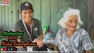 El castor networks visitando a niña Evangelina la abuelita centenaria de la estación del tren
