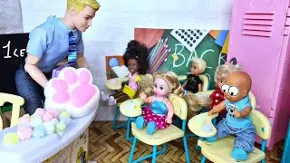 ТАБА ЛАПКИ🐾 ВСЕМ В ШКОЛЕ ПОДАРКИ🎁 Катя и Макс веселая семейка! Куклы Барби истории ДАРИНЕЛКА ТВ