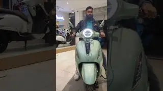 New 2025 Bajaj Chetak 3501 - 153 KM Single Charge