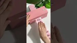How Do You Pack Your Friend's Birthday Gifts? #asmr #packing #birthdaygift #birthday #vibes #shorts