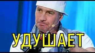 Жалко смотреть. Измученный Роман Костомаров впал в уныние.