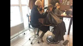 Стул для мастера парикмахера, грумера,  маникюра и педикюра 