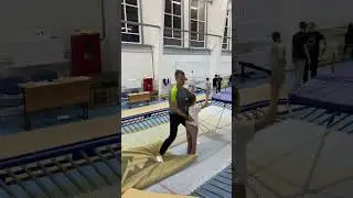 Как страховать на сальто | КАК ДЕЛАТЬ САЛЬТО НАЗАД
