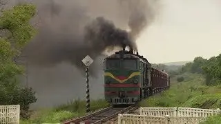 Тепловоз 2ТЭ10Л-792А/1250А Наславча-Гырбова / 2TE10L-792A/1250A Girbova-Naslavcea