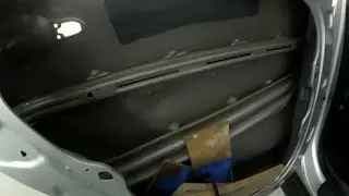 Hyundai Tucson - рихтовка задней двери при помощи пневмо подушек и  вытяжка порога.