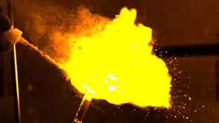 Corn Starch dispersed into premixed flame: recorded with high speed camera