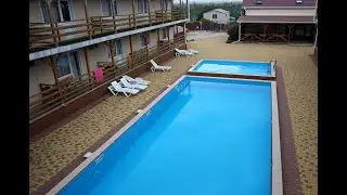 Отдых в Юрьевке на базе отдыха "Аист". Огромный бассейн
