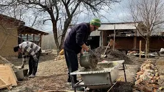 Строю кухню вместе с братьями! Заливка фундамента!