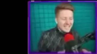Я уже примерно один час залипаю на этого танцующего зомби фон