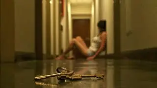 Причина, по которой парень безжалостно выгнал девушку из дома, поразит любого