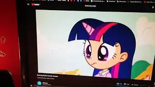 PINKIE PIE SCREAMING HAS BSOD!