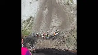 Сложный подъем в эндуро