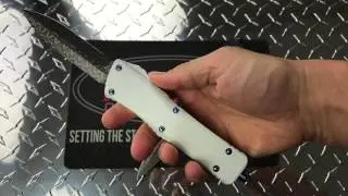 Microtech Combat Troodon Damascus DE Knives White/Black 142-16
