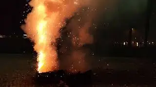 3 Uhr Feuerwerk 2025 Barnimplatz Berlin