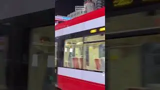#Downtown #Toronto #canadalife #canada #canadavlogs #canadaculture #streetcar