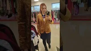 Этот винтажный жакет напомнил мне лаваш 🤣может голодная была? 